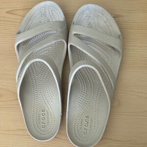CROCS Women's Light Beige Slide Sandals
